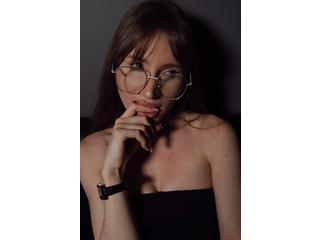 Mit dem Model chatten SofiButerfly